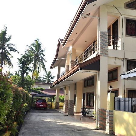 Pal-Watson Apartments มักตัน ภายนอก รูปภาพ