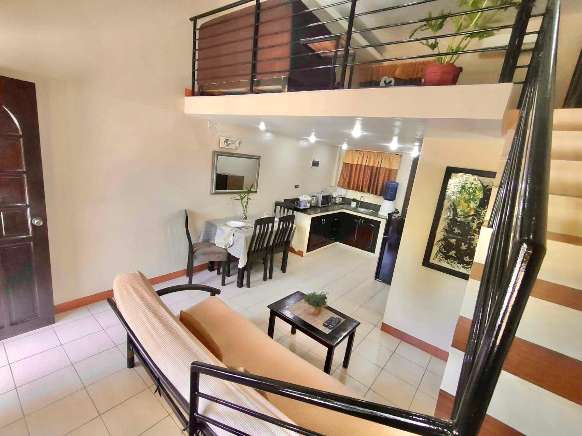 Pal-Watson Apartments มักตัน ภายนอก รูปภาพ