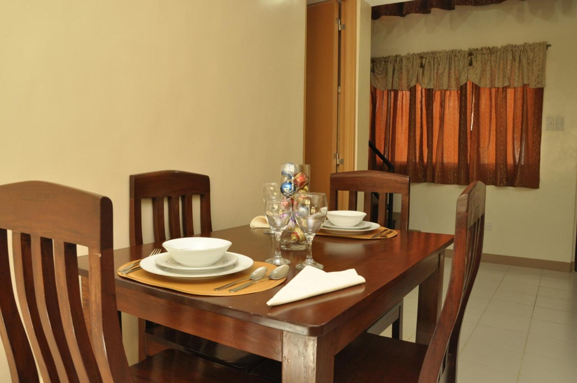 Pal-Watson Apartments มักตัน ห้อง รูปภาพ