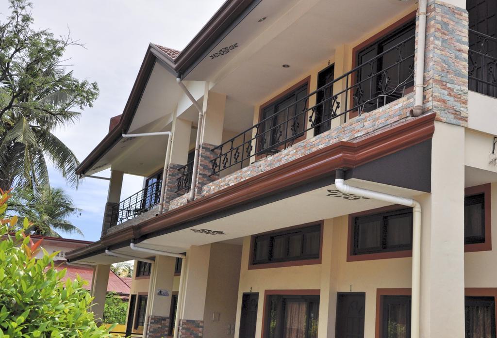 Pal-Watson Apartments มักตัน ภายนอก รูปภาพ
