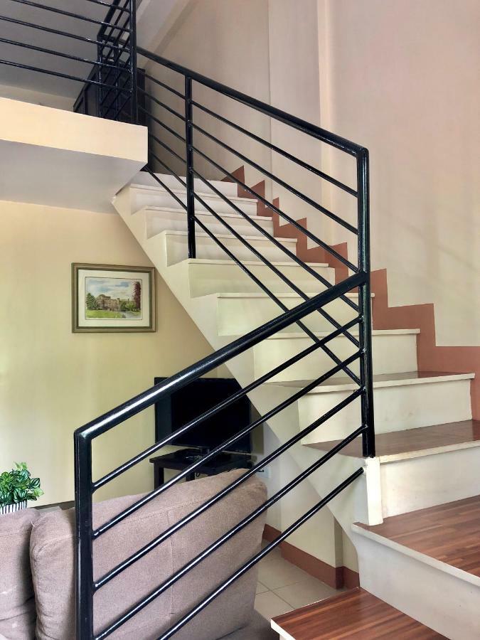 Pal-Watson Apartments มักตัน ภายนอก รูปภาพ